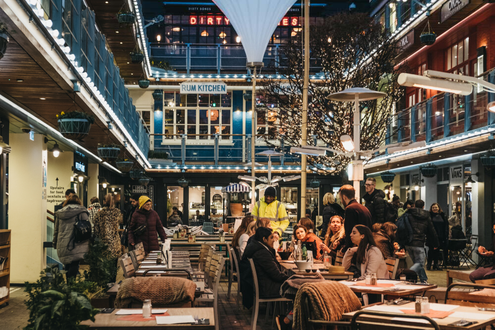 shopping and dining experiences