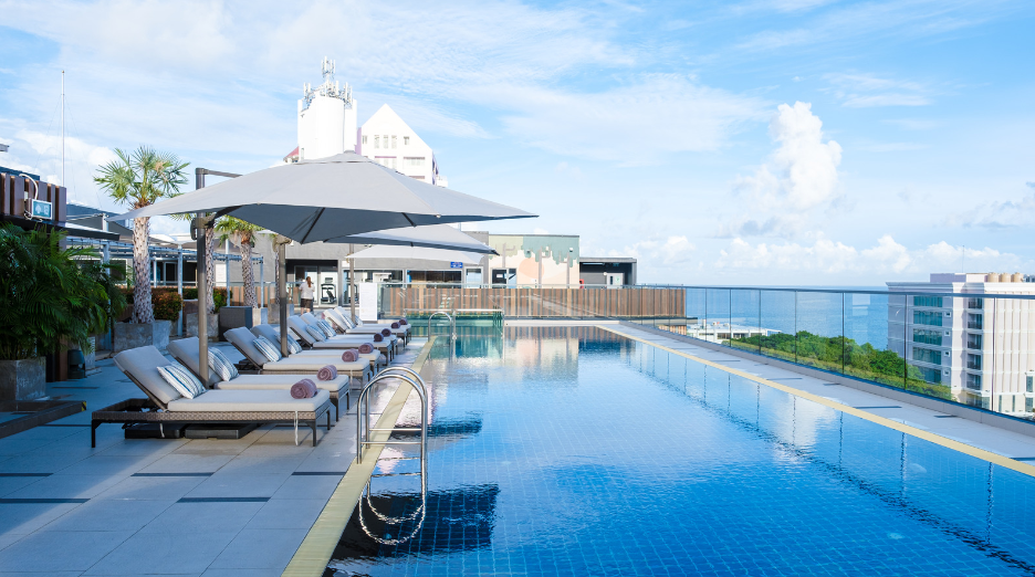 rooftop pool