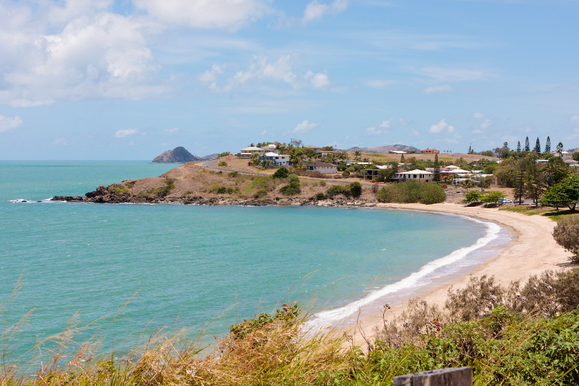 a beachside suburb near the heart of the city