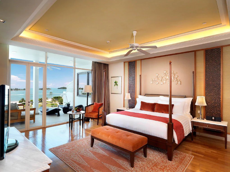 why choose double bay for a luxury stay
