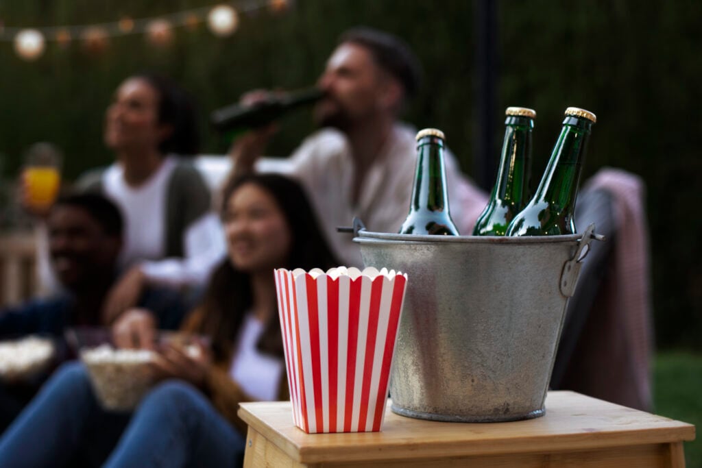 outdoor cinemas in double bay
